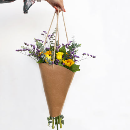 Paper Cones with String for Flowers - Kraft