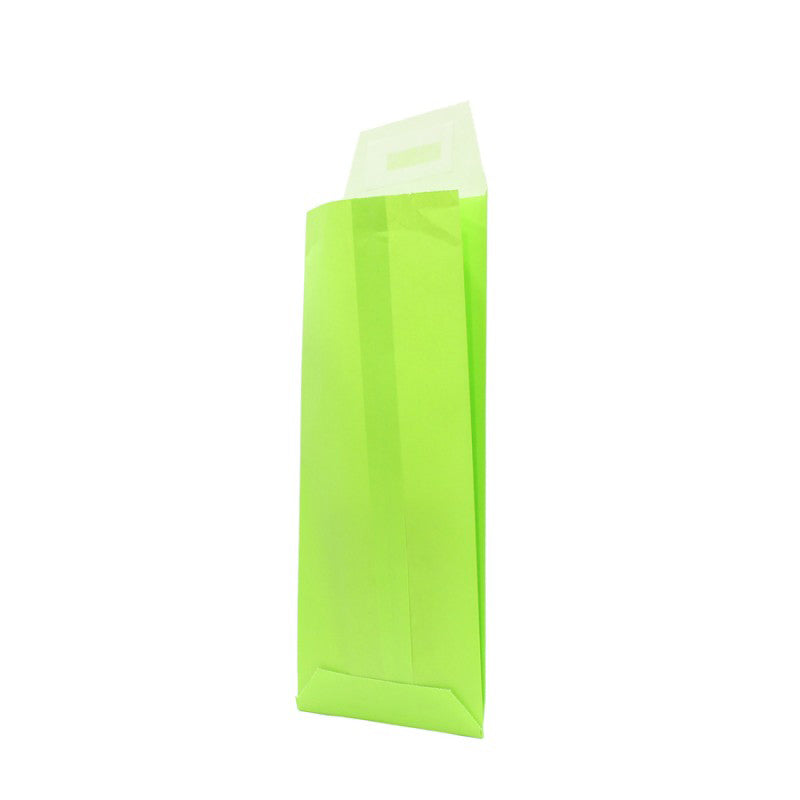 Sobres de papel kraft blanco con solapa adhesiva - Verde