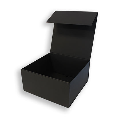 Caja Premium Tarjeta 1200g con Imán y Adhesivo - Plastificado Mate - Negro